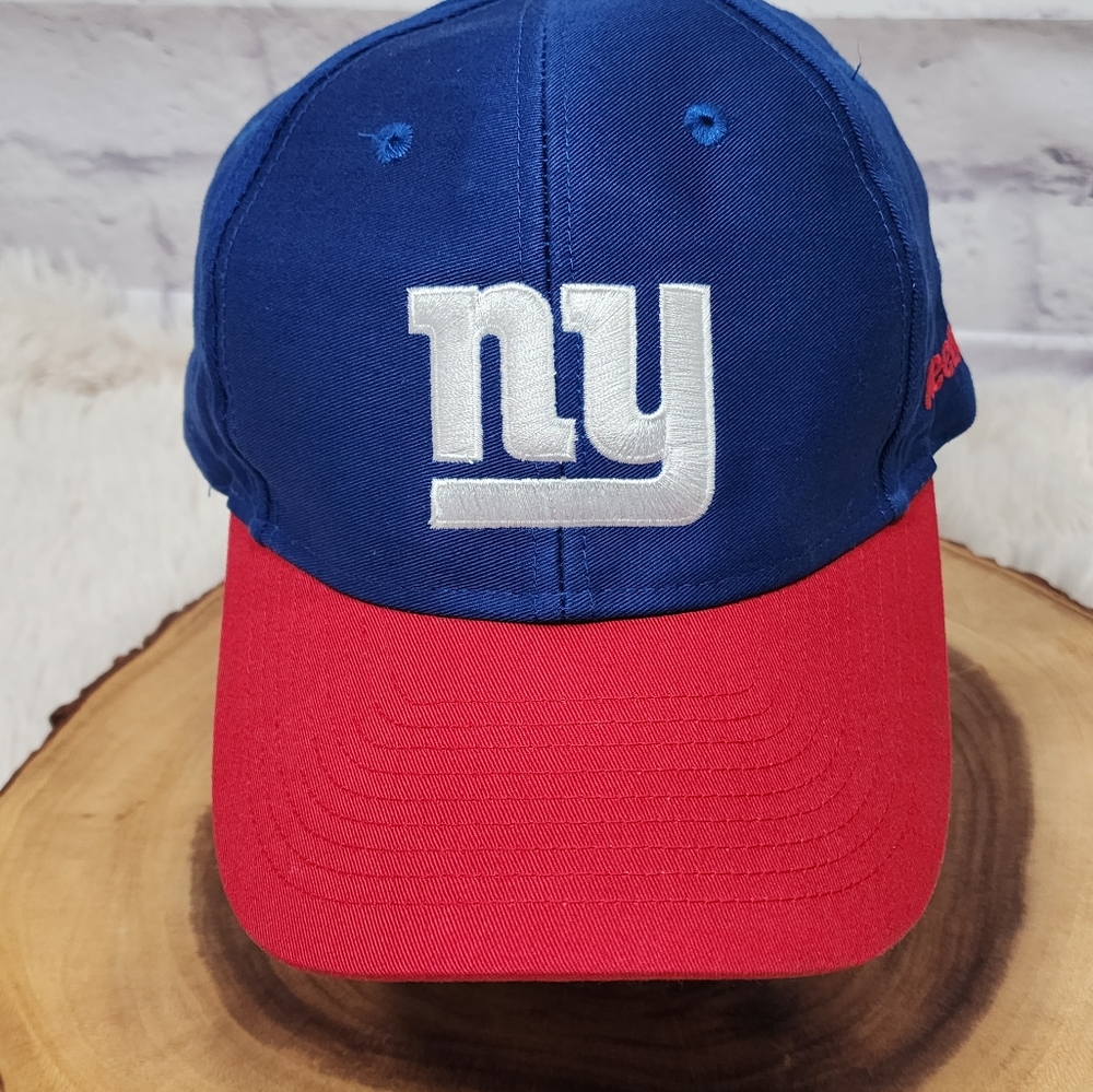 NY Giants Blue and Red Hat/NFL Team Apparel Reebok/Adult/Adjustable Size/ Used